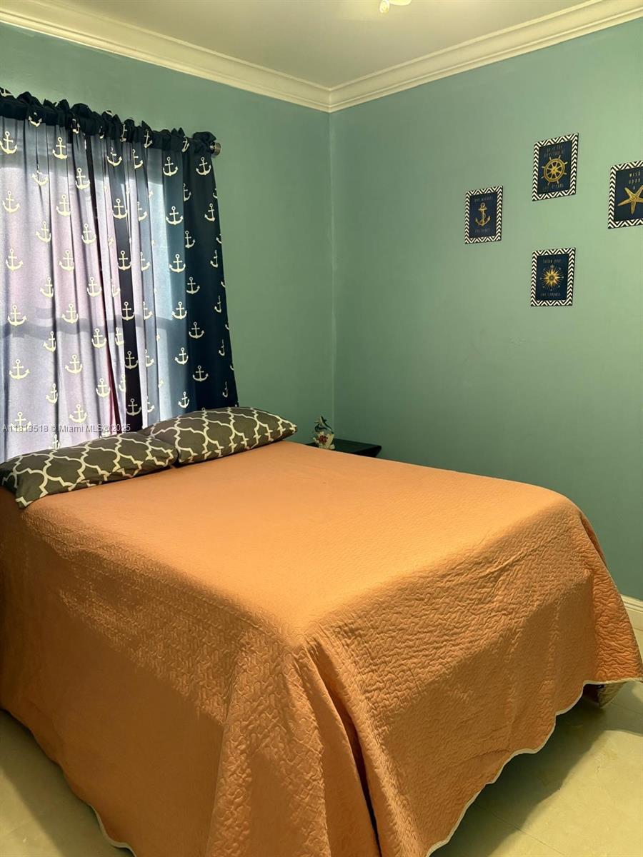 GOLDEN GATE EST UNIT - Residential