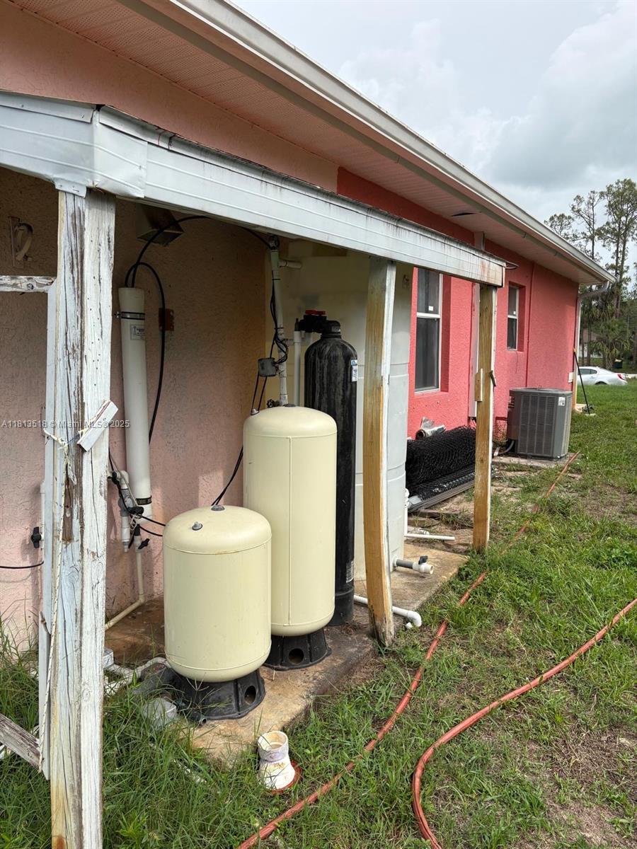 GOLDEN GATE EST UNIT - Residential