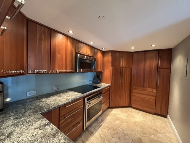 650 West Ave 2109
