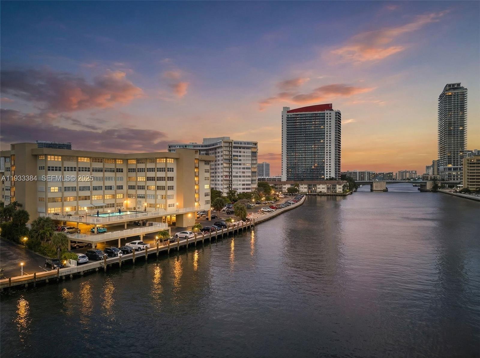 GOLDEN SAILS CONDO - Residential