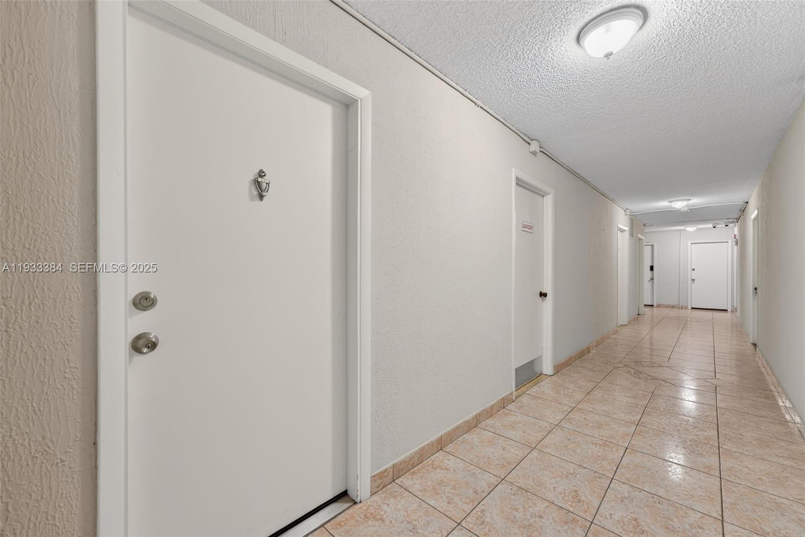 GOLDEN SAILS CONDO - Residential