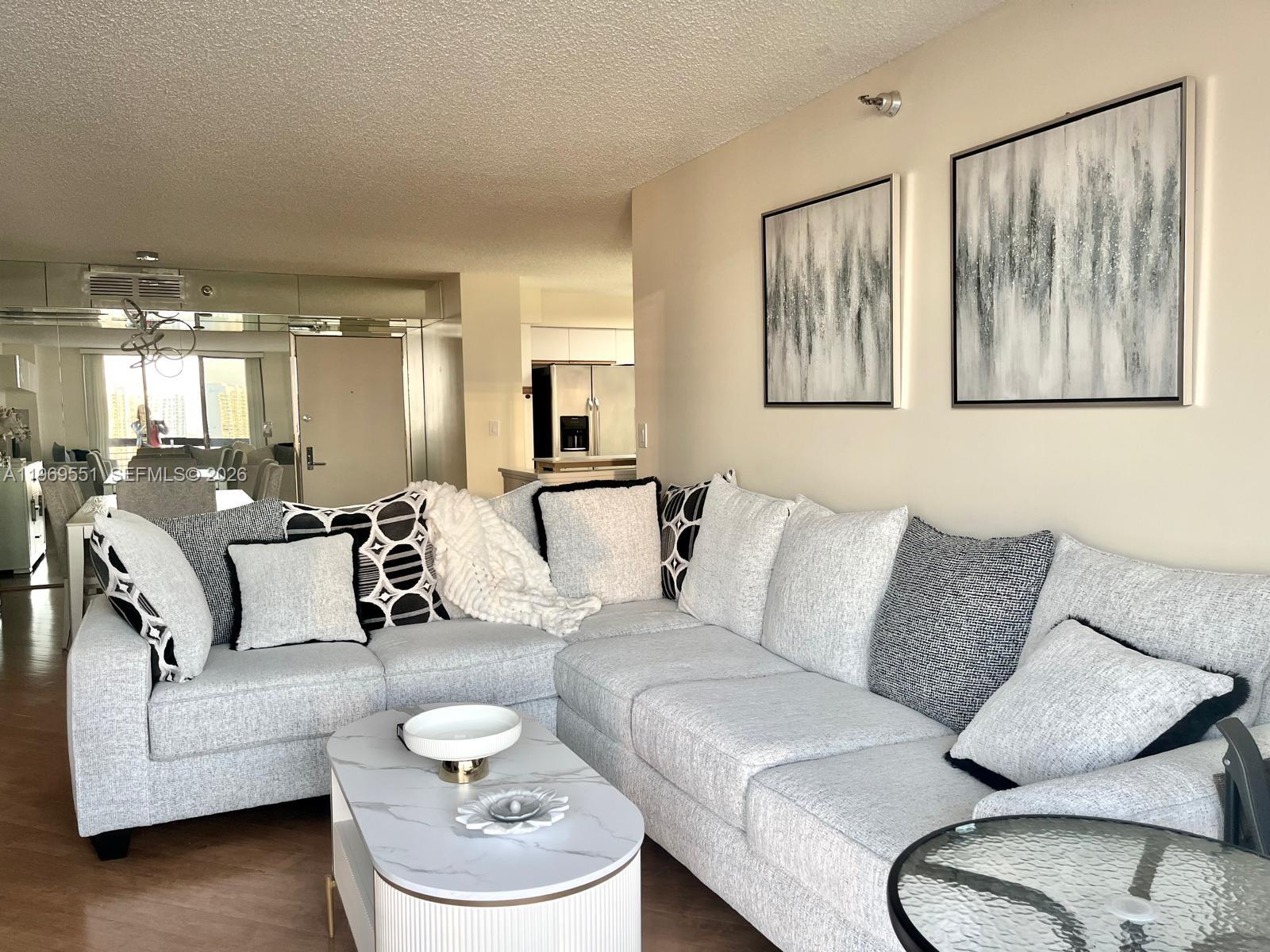 MYSTIC POINTE TOWER 500 C - Residential Lease