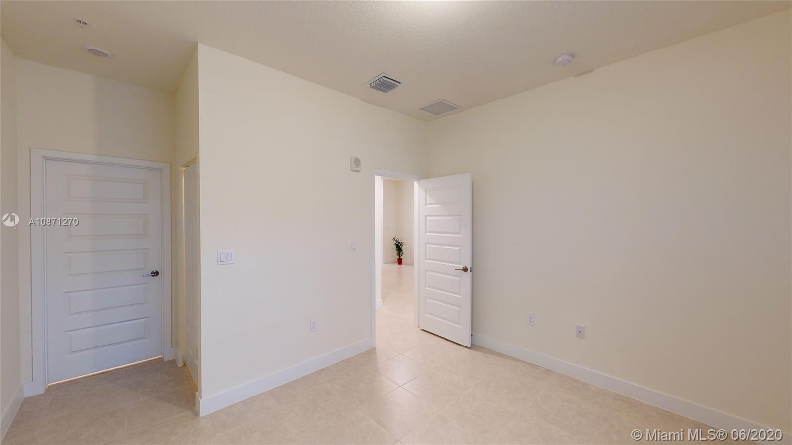 APEX AT PARK CENTRAL - Residential Lease