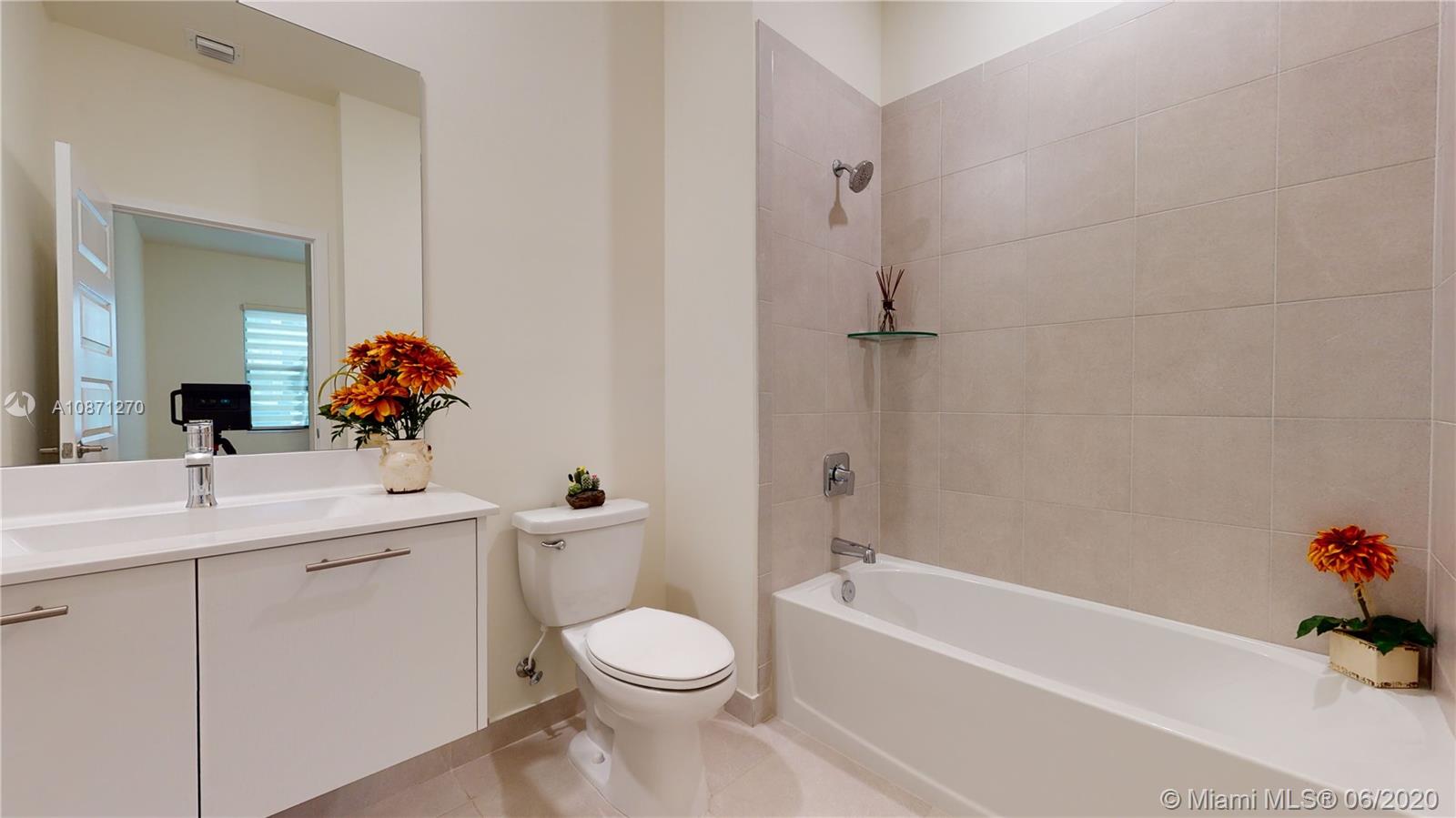 APEX AT PARK CENTRAL - Residential Lease