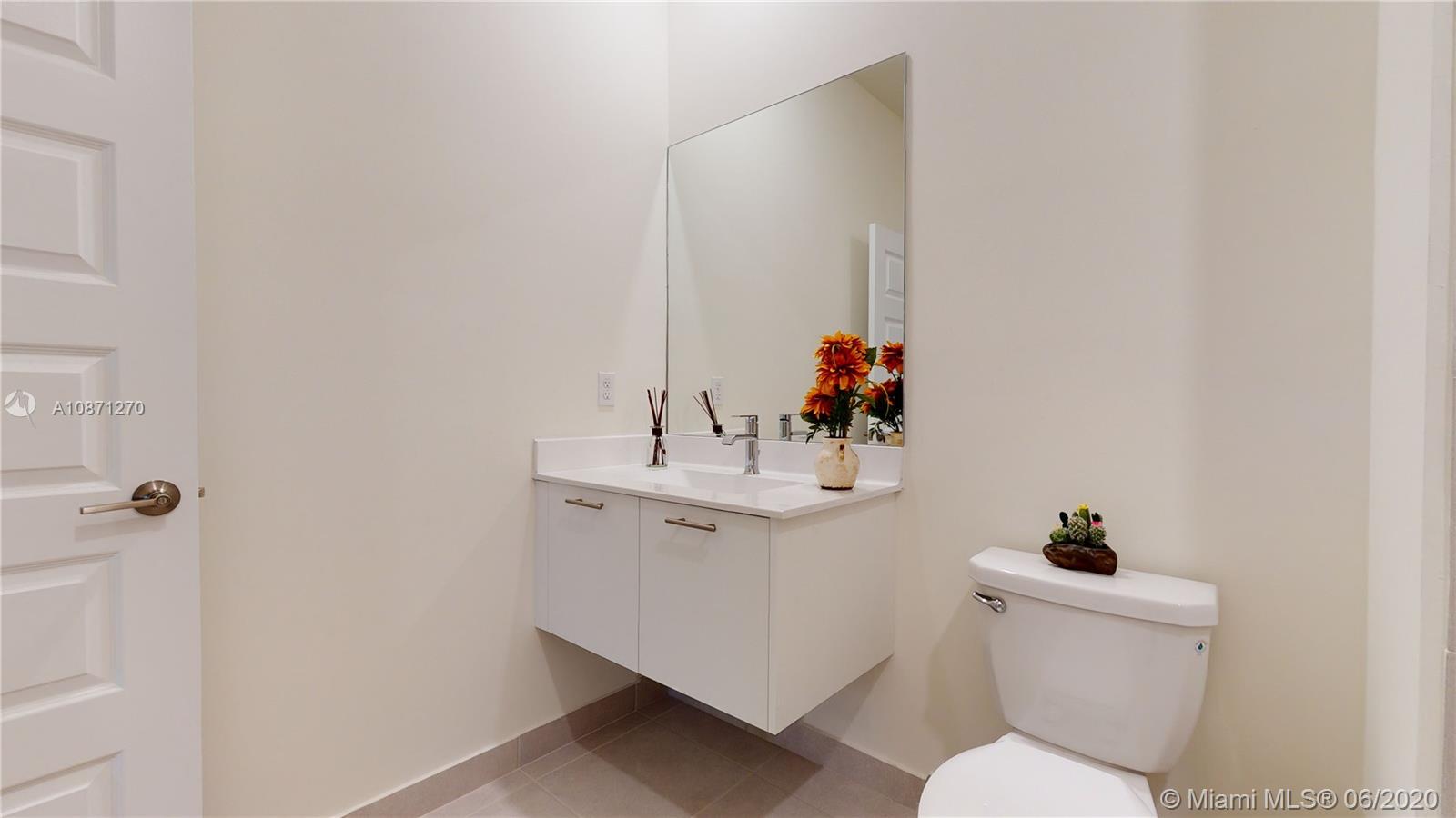 APEX AT PARK CENTRAL - Residential Lease