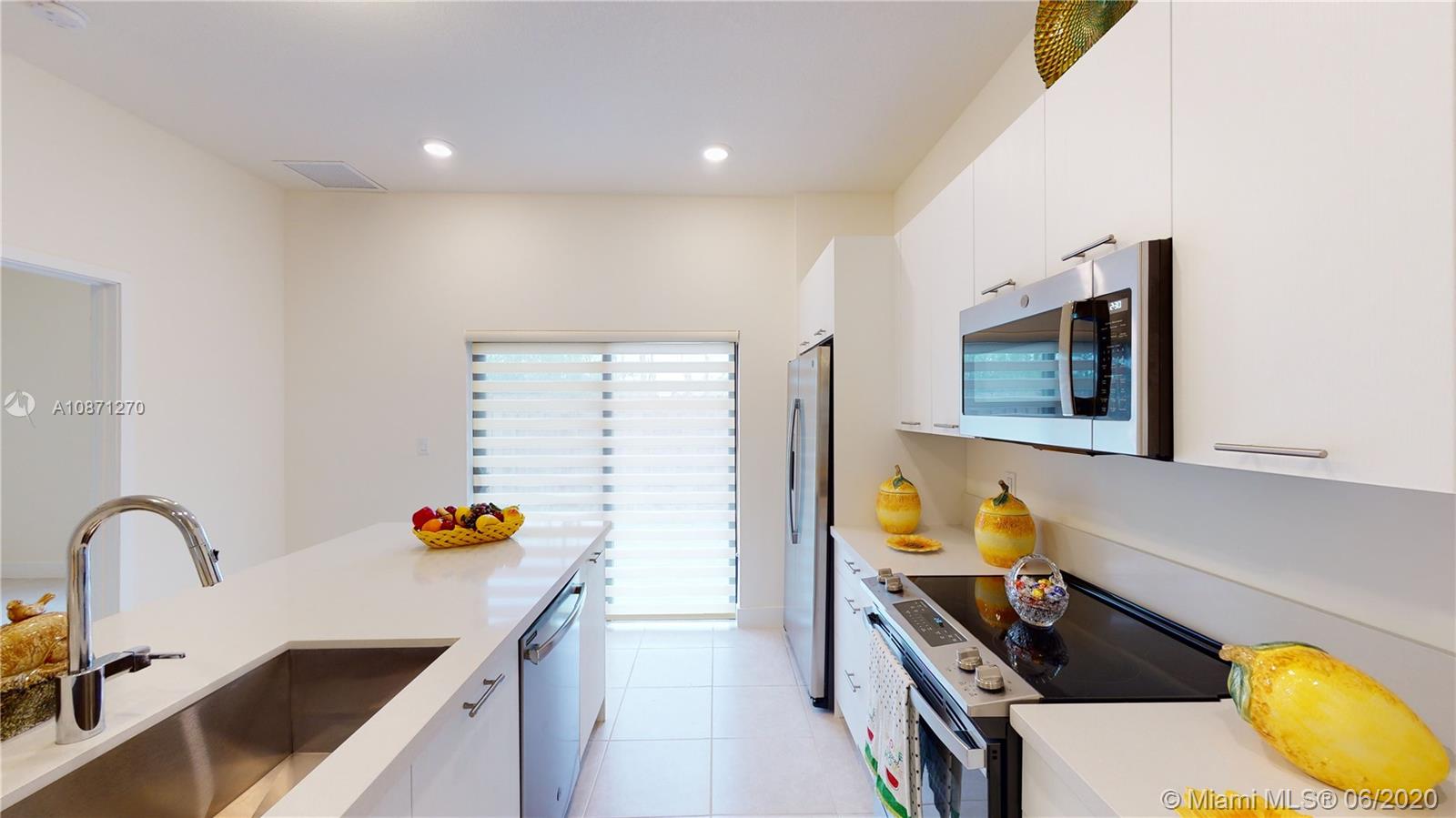 APEX AT PARK CENTRAL - Residential Lease