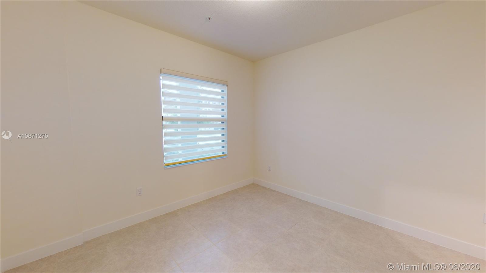 APEX AT PARK CENTRAL - Residential Lease