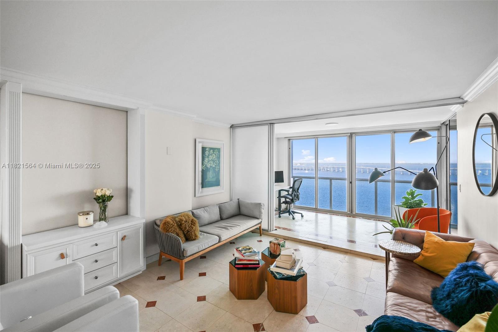 1541 Brickell Ave A2102