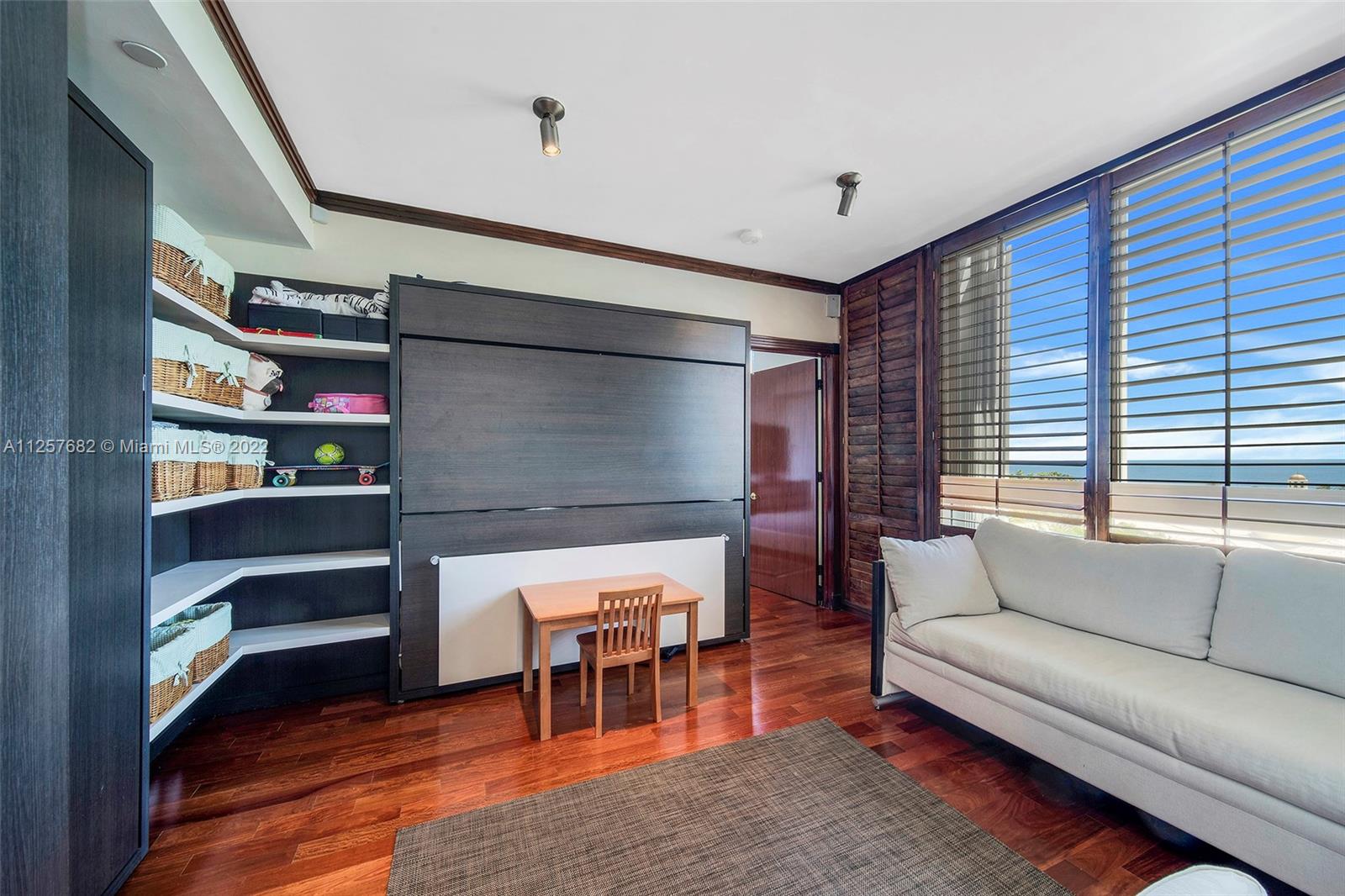 CLUB TOWER TWO CONDO - Residential