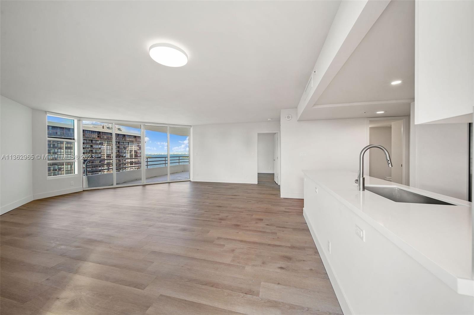 The Hamilton - Residential Lease