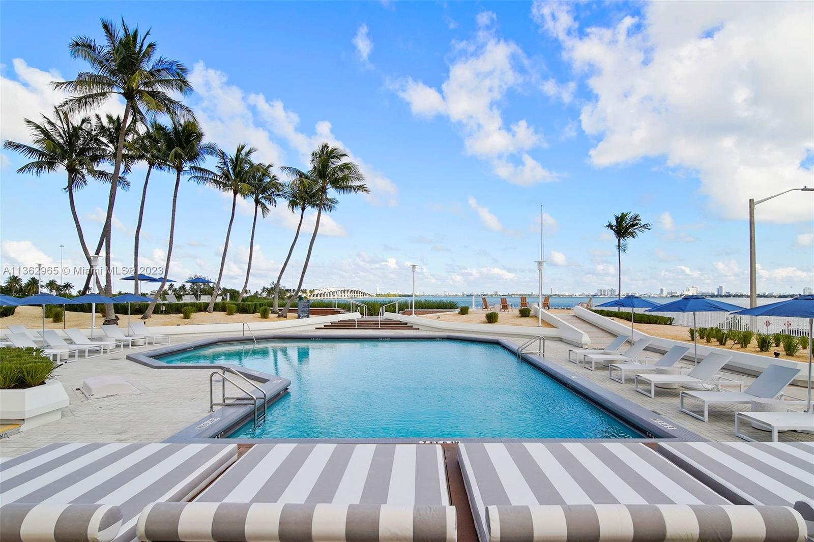 The Hamilton - Residential Lease