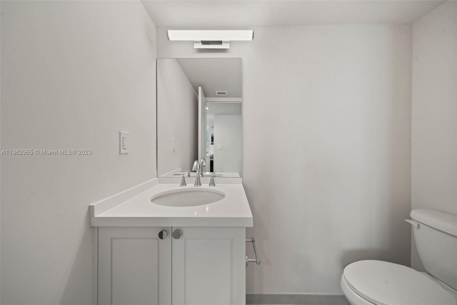 The Hamilton - Residential Lease