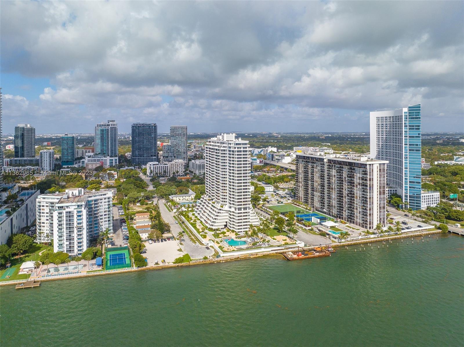 The Hamilton - Residential Lease