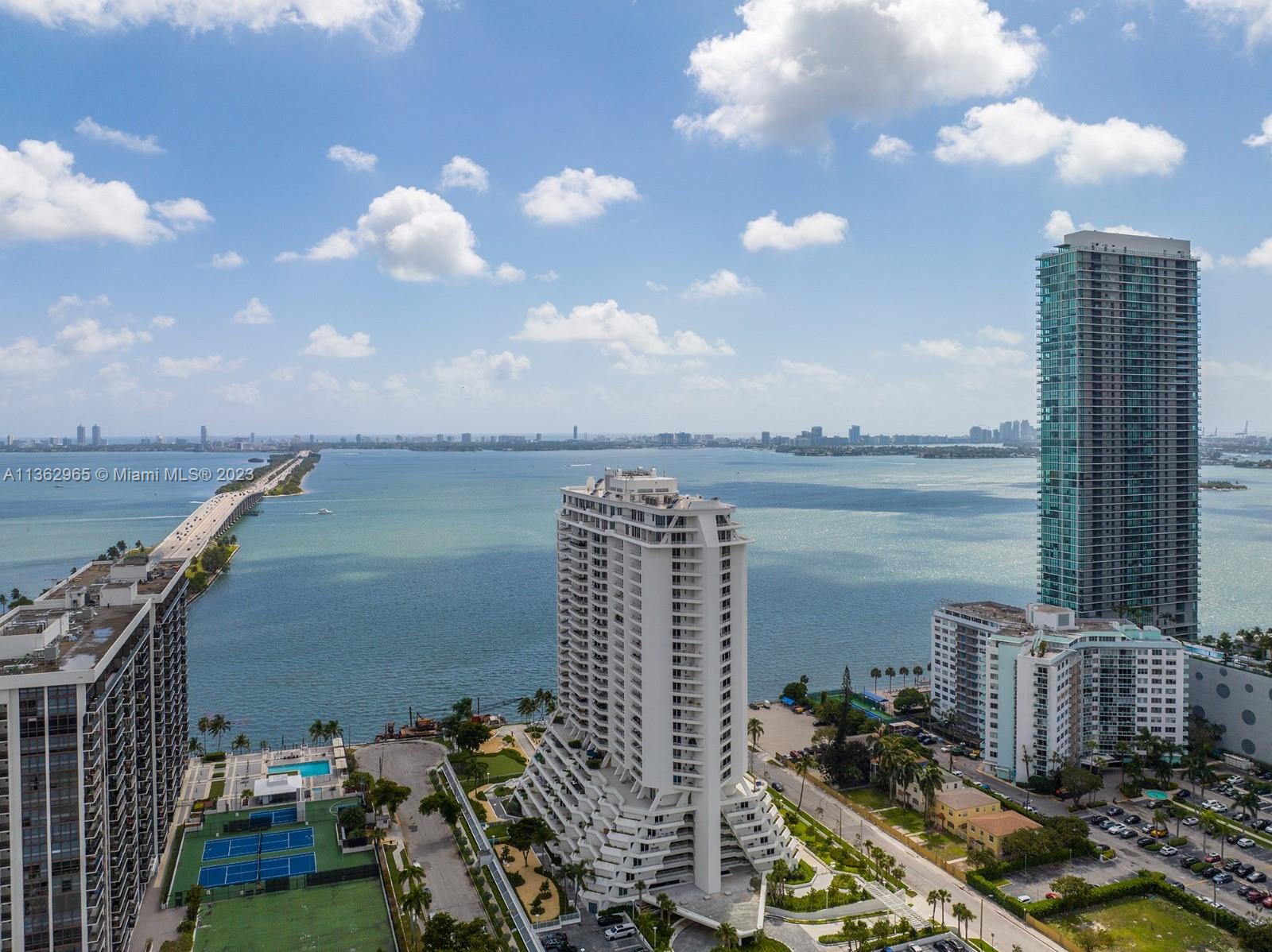 The Hamilton - Residential Lease