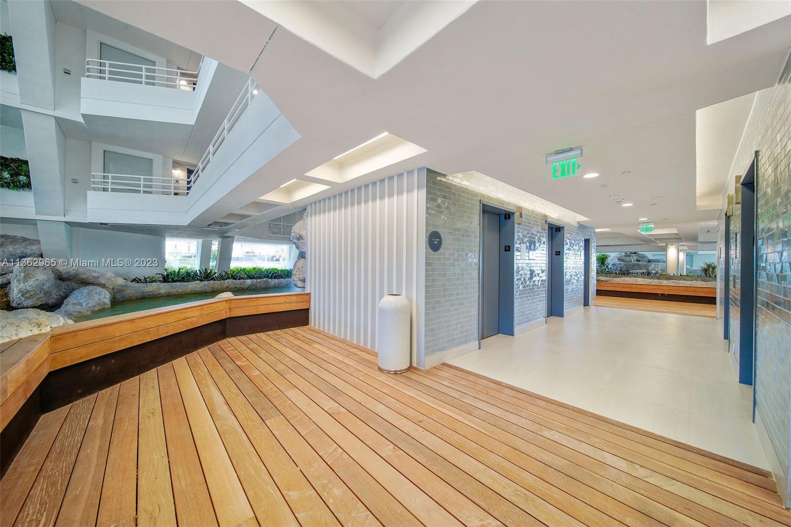 The Hamilton - Residential Lease