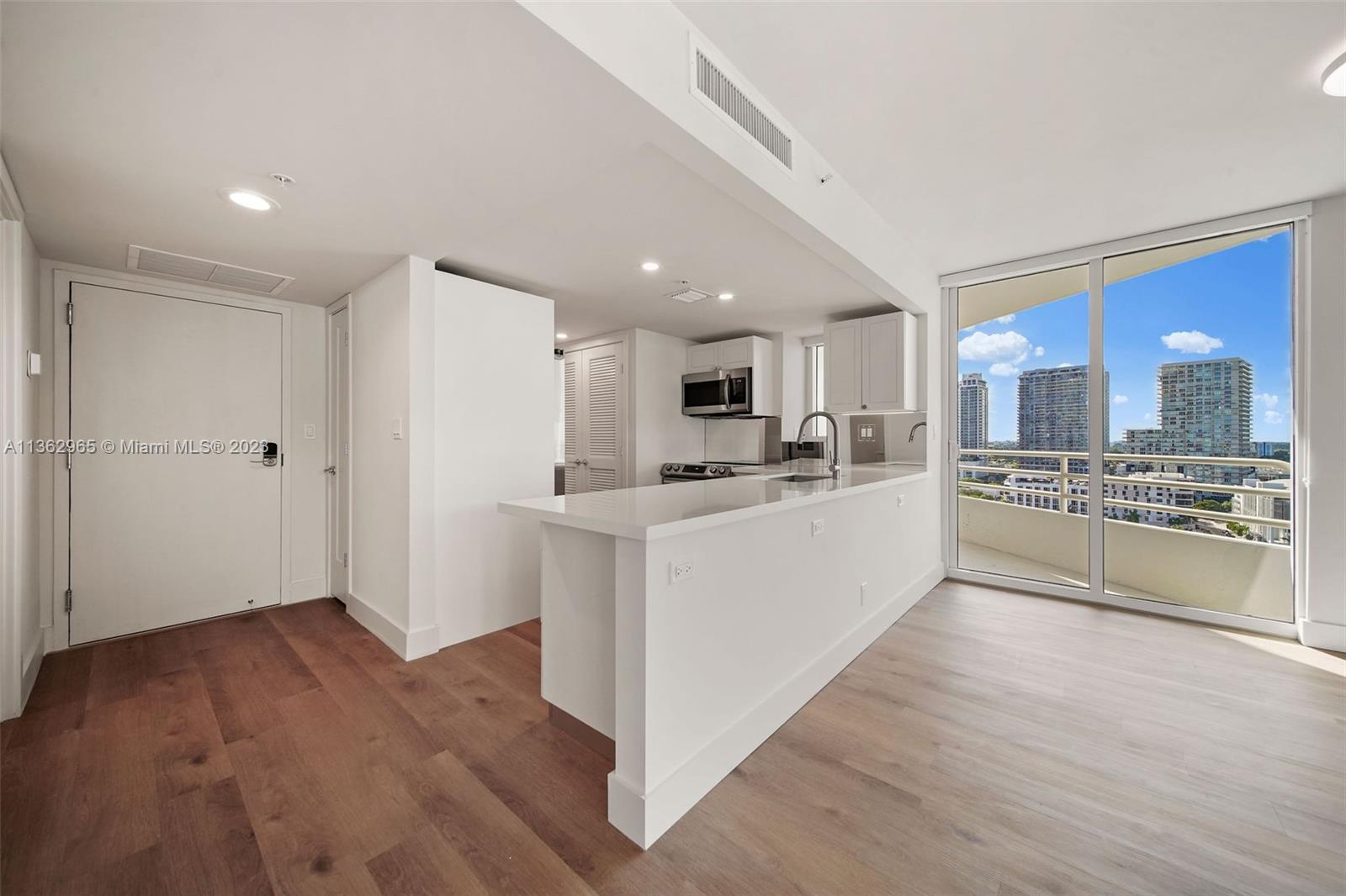 The Hamilton - Residential Lease