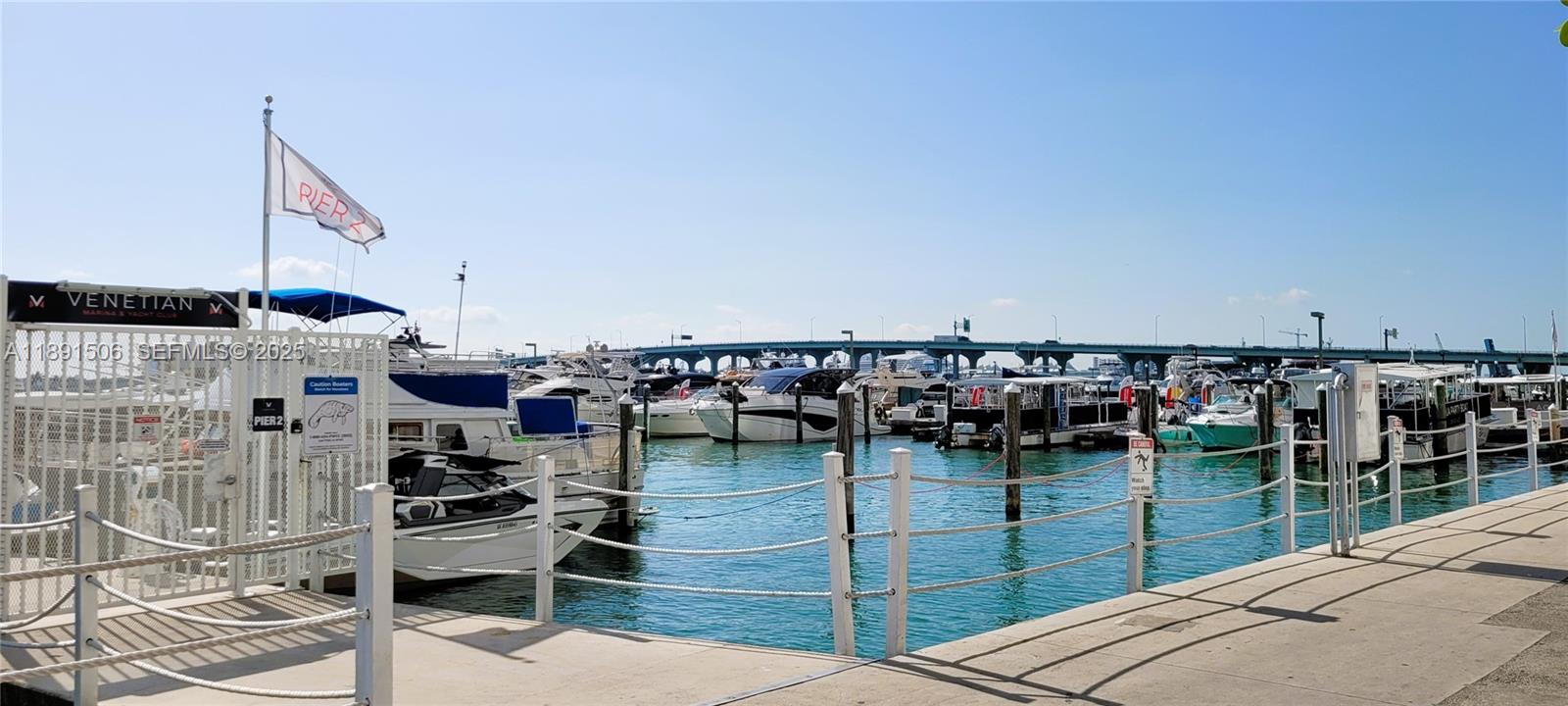 CITE CONDO - Residential