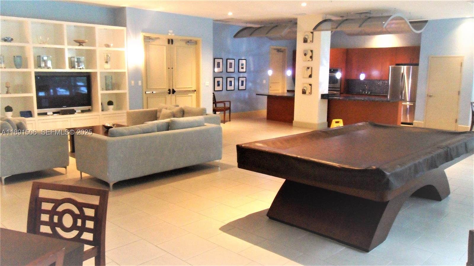 CITE CONDO - Residential