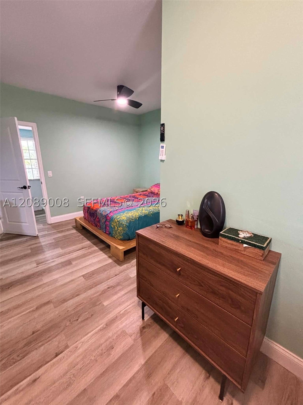 1018 Euclid Ave 2