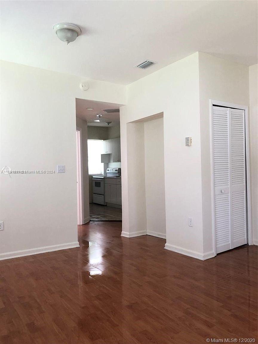 RIVER POINT CONDO - Residential