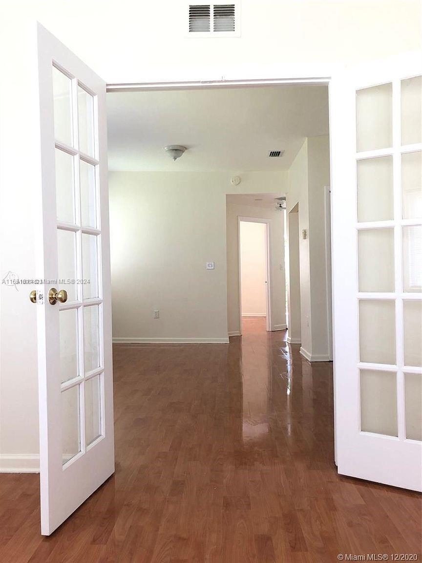 RIVER POINT CONDO - Residential