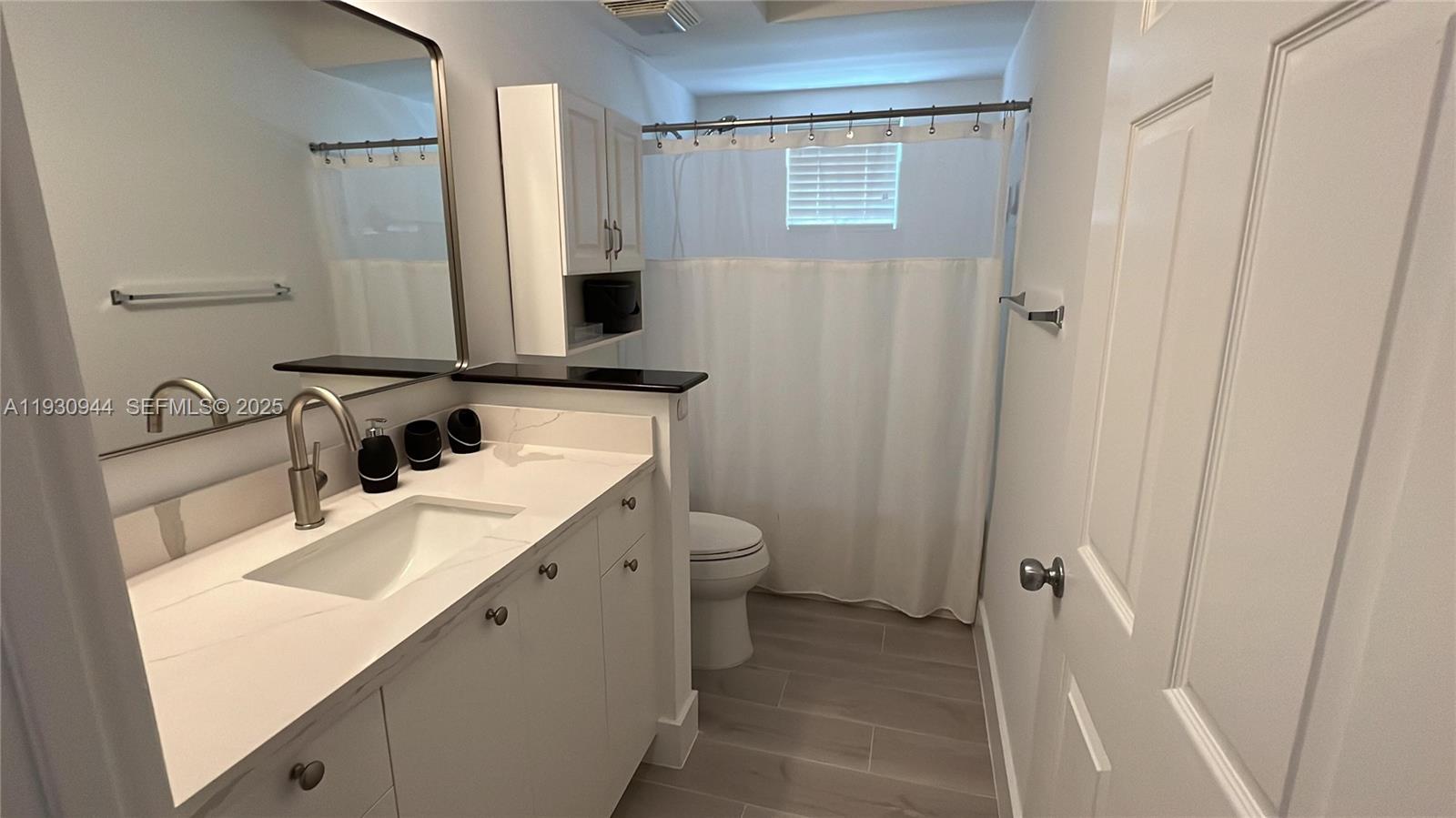 PORTO BELLAGIO CONDO - Residential Lease