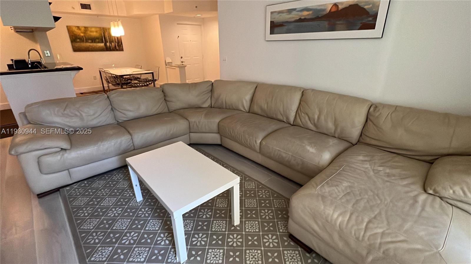 PORTO BELLAGIO CONDO - Residential Lease