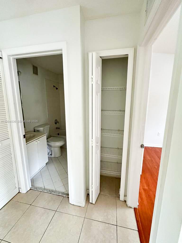 VENETIA GARDENS SOUTH CON - Residential