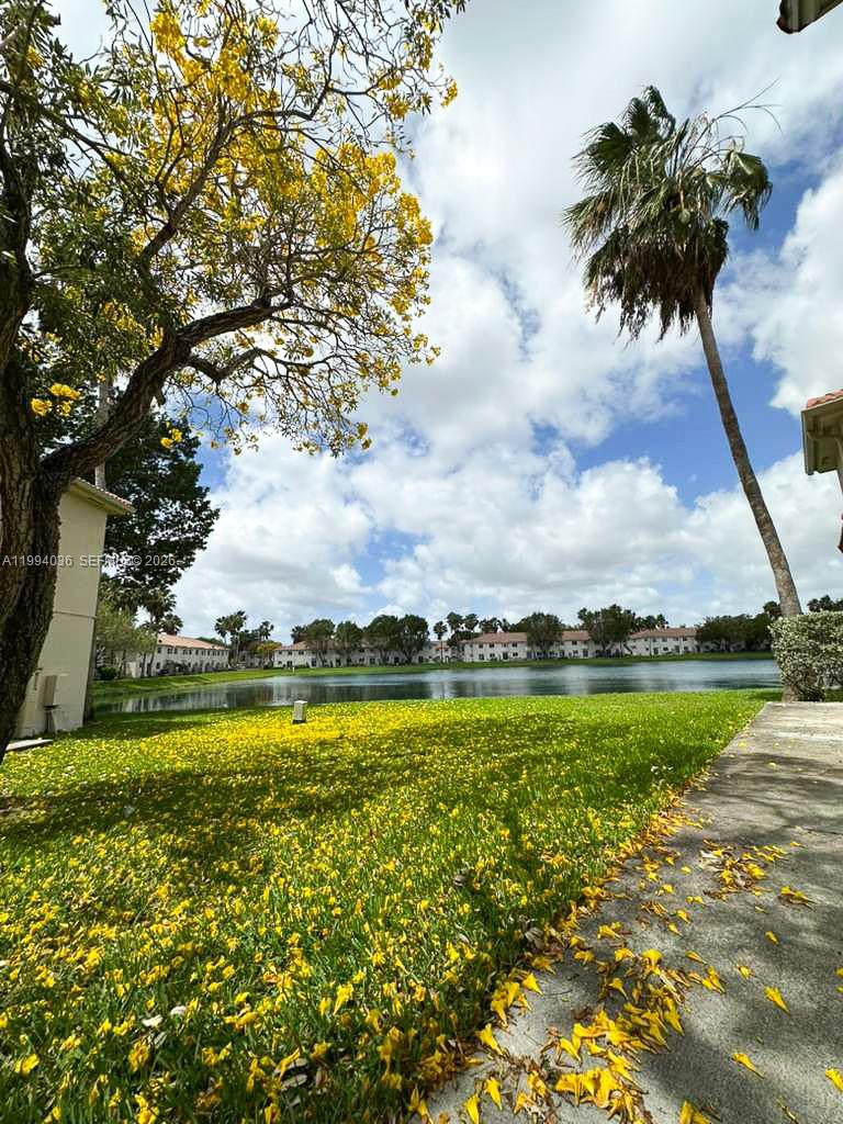 VENETIA GARDENS SOUTH CON - Residential