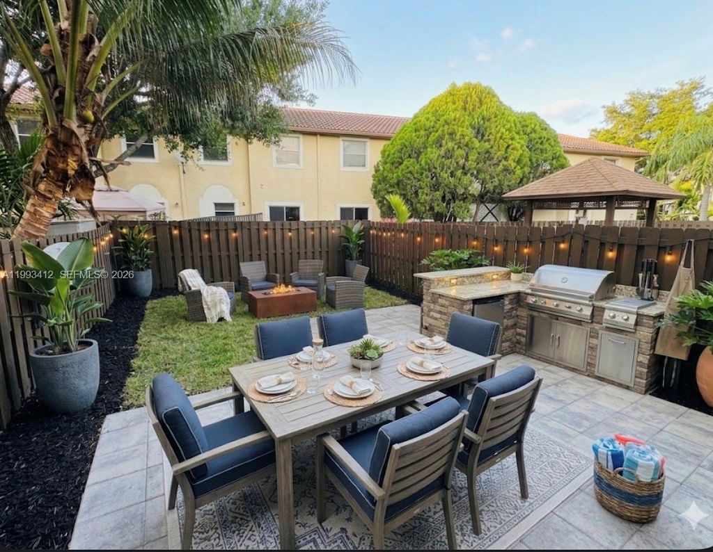 Photo of 4947 SW 135th Way, Miramar, FL 33027 (MLS # A11993412)