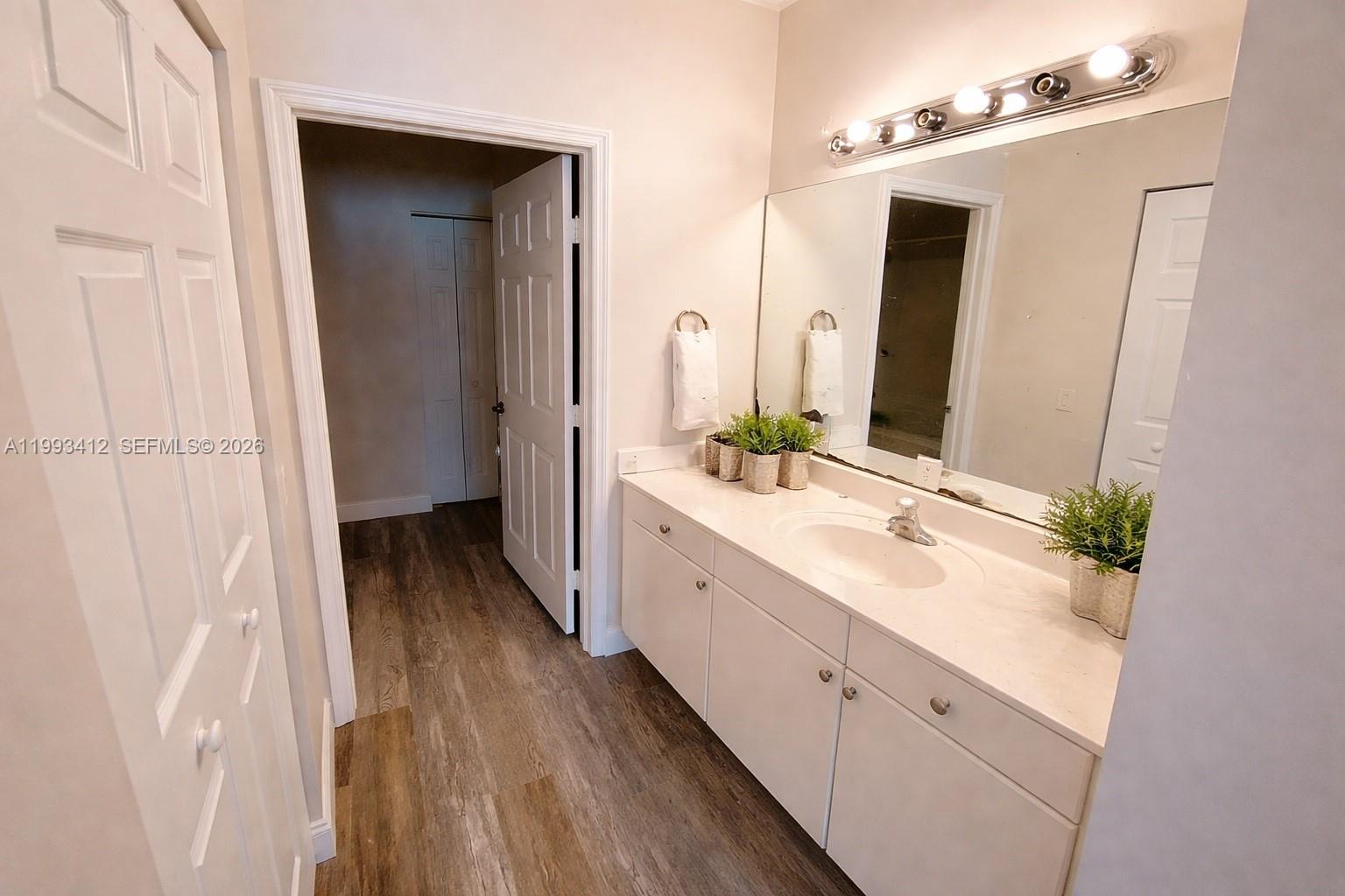 SANTORINI AT VIZCAYA - Residential