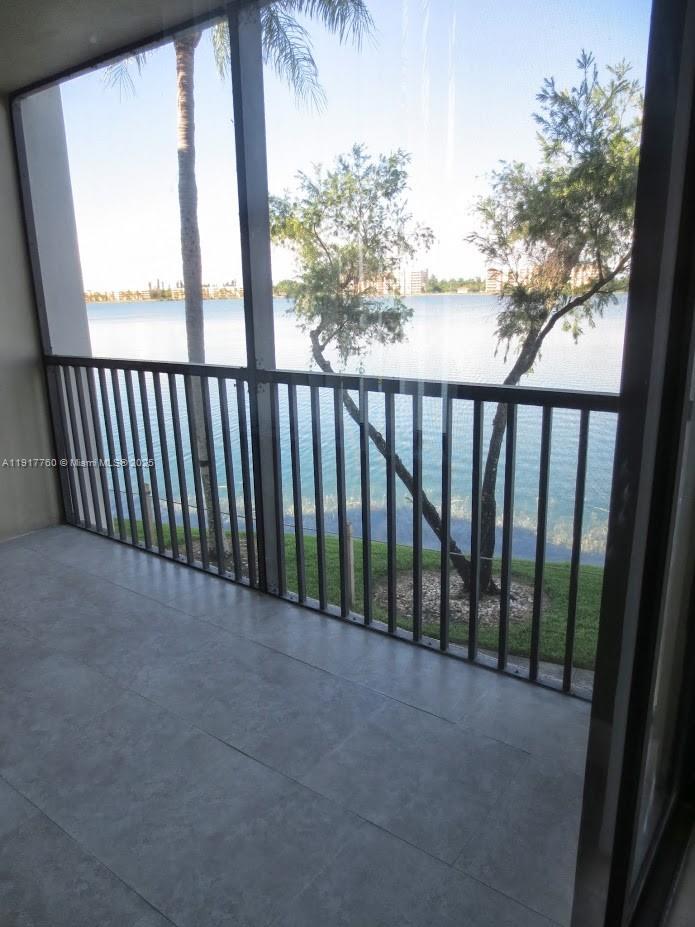 LAKE EMERALD CONDOMINIUM - Residential Lease