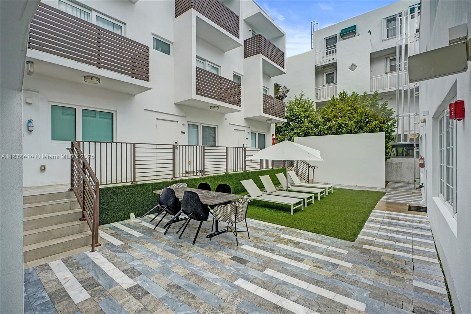 LINCOLN SUB - Residential