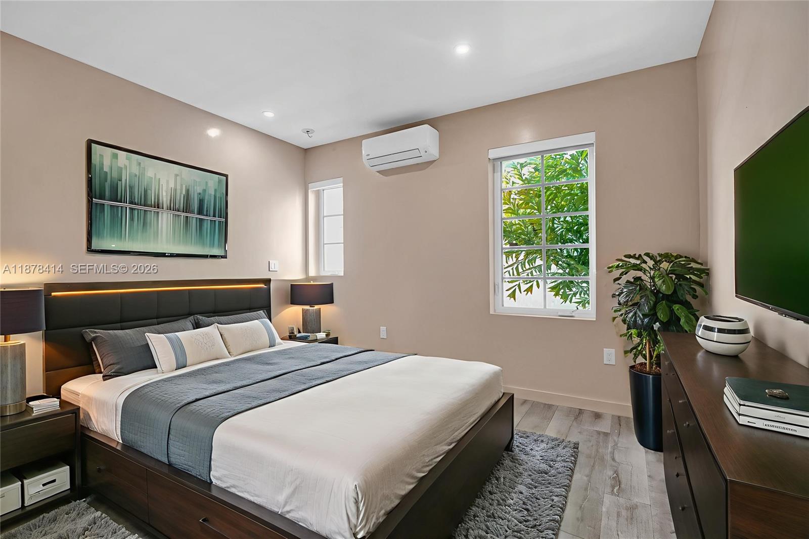 LINCOLN SUB - Residential