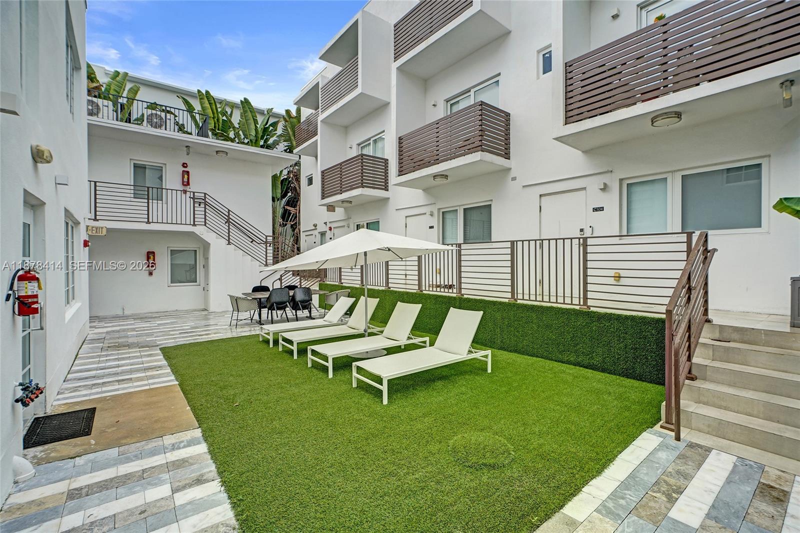 1610 Euclid Ave A109