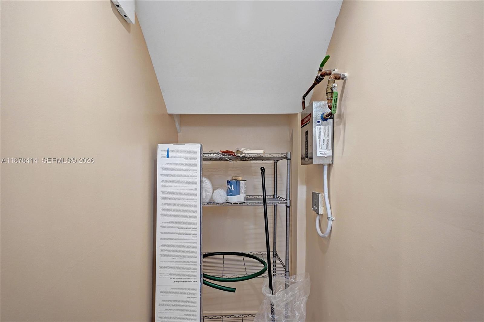 LINCOLN SUB - Residential