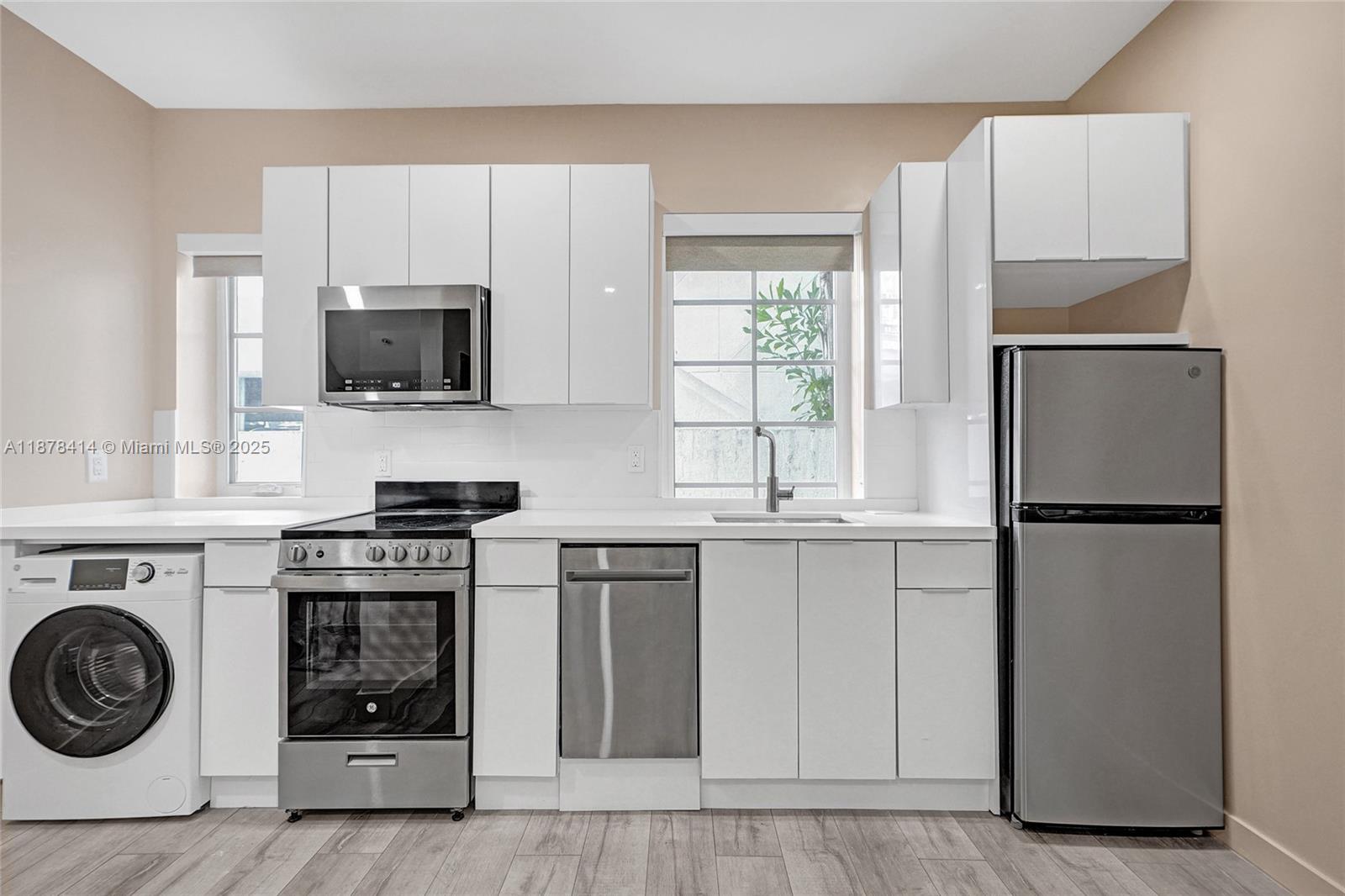 LINCOLN SUB - Residential