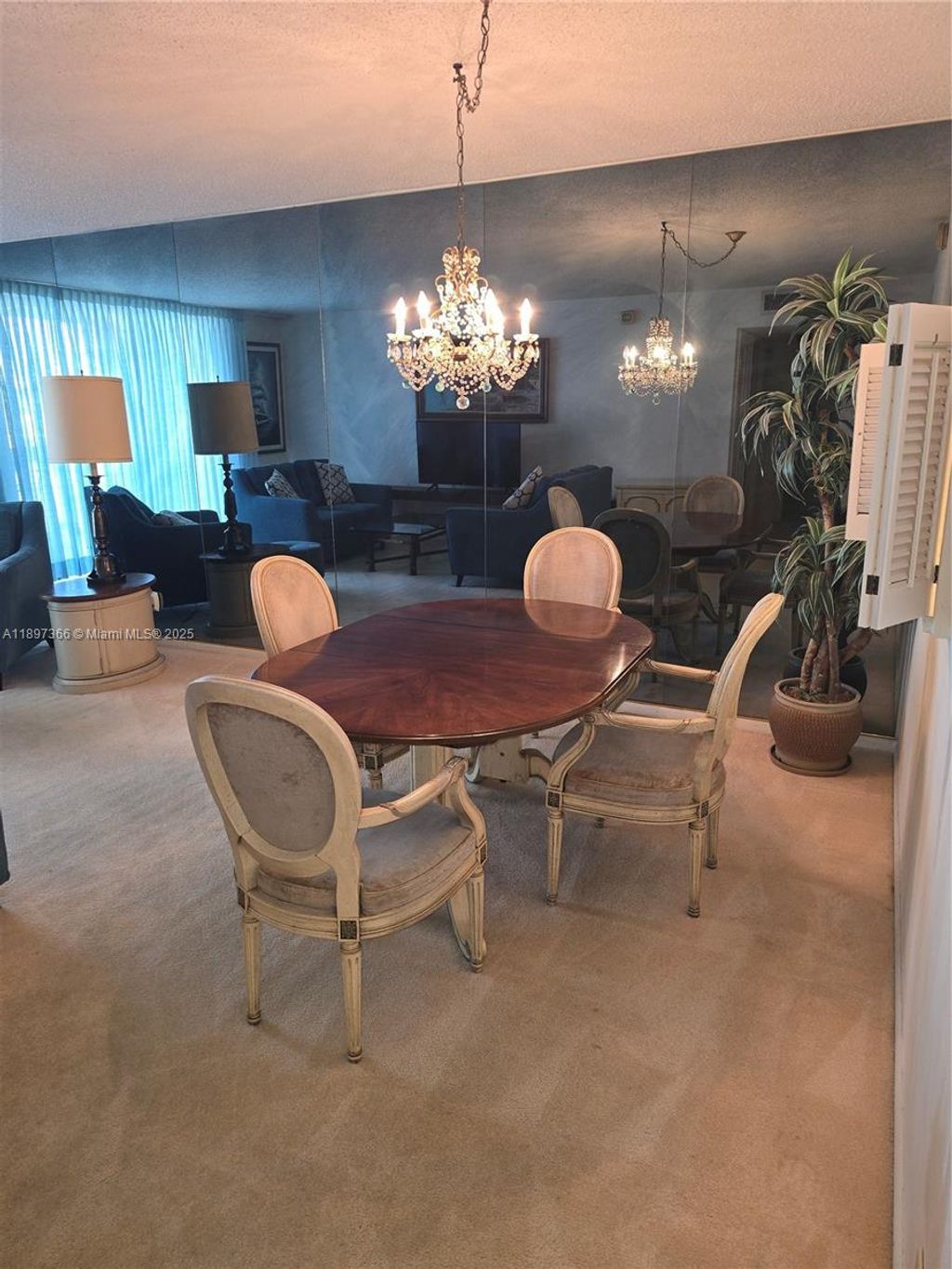 Photo of 609 NE 14th Ave #701, Hallandale Beach, FL 33009 (MLS # A11897366)