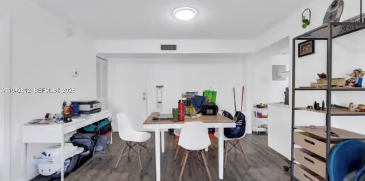 SUNSET VILLAS PHASE II CO - Residential