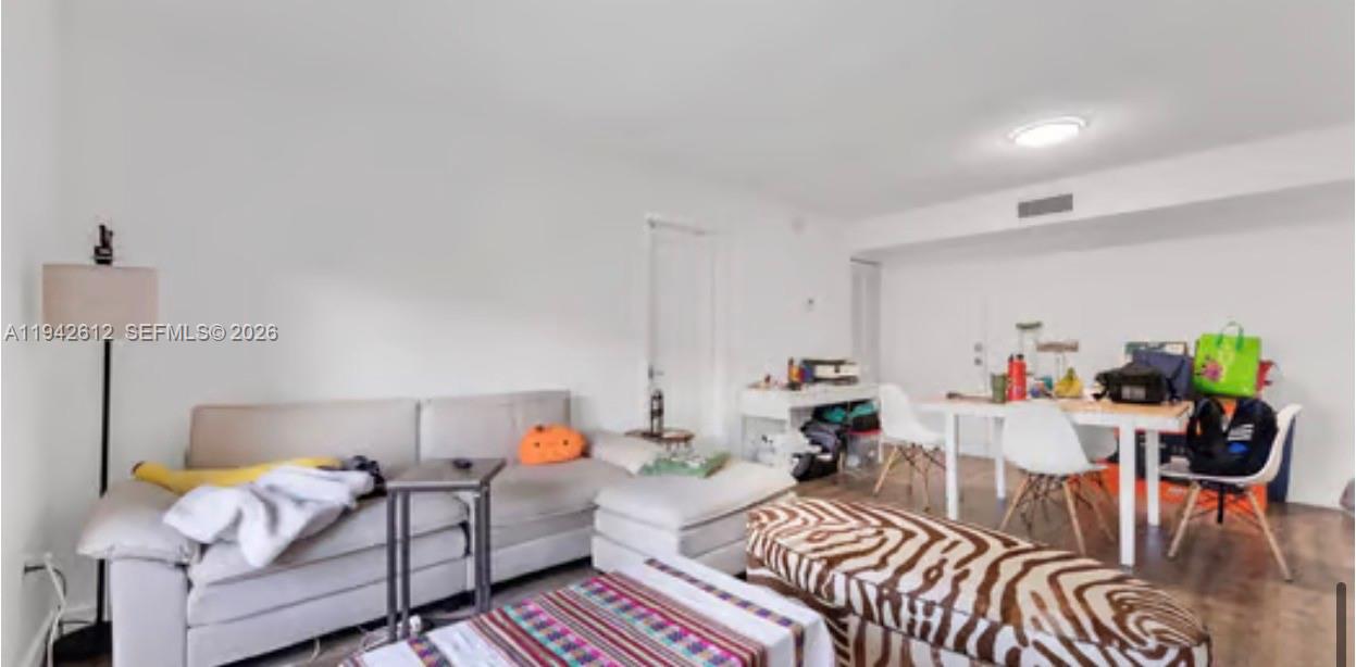 SUNSET VILLAS PHASE II CO - Residential