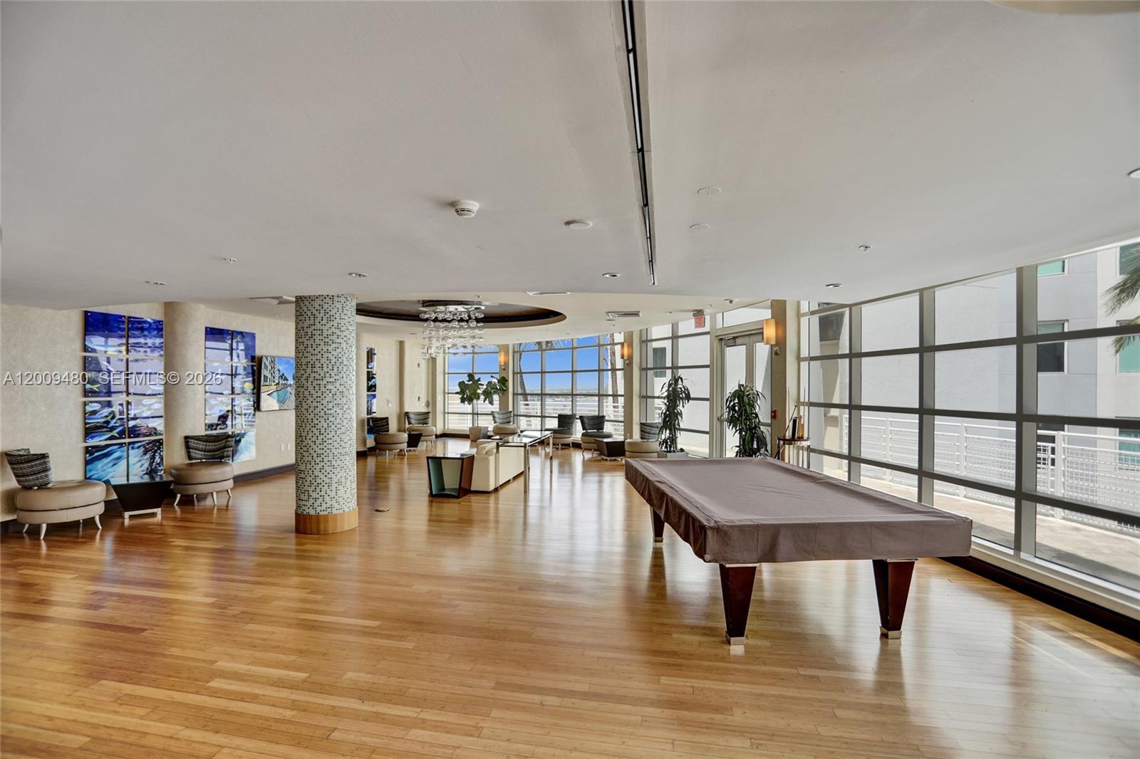 VIZCAYNE SOUTH CONDO - Residential