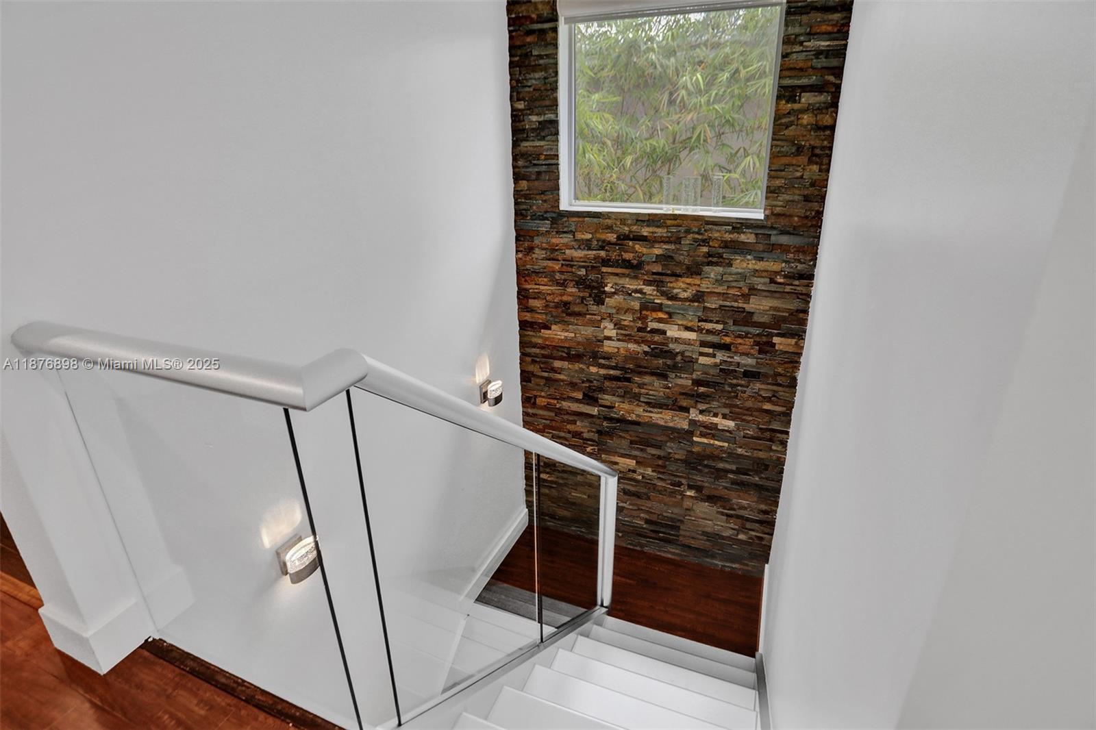 PRECIOUS HOMES AT LAKES - Residential