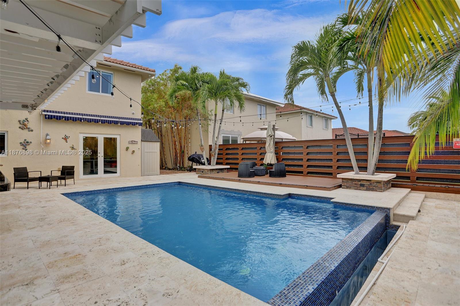 PRECIOUS HOMES AT LAKES - Residential