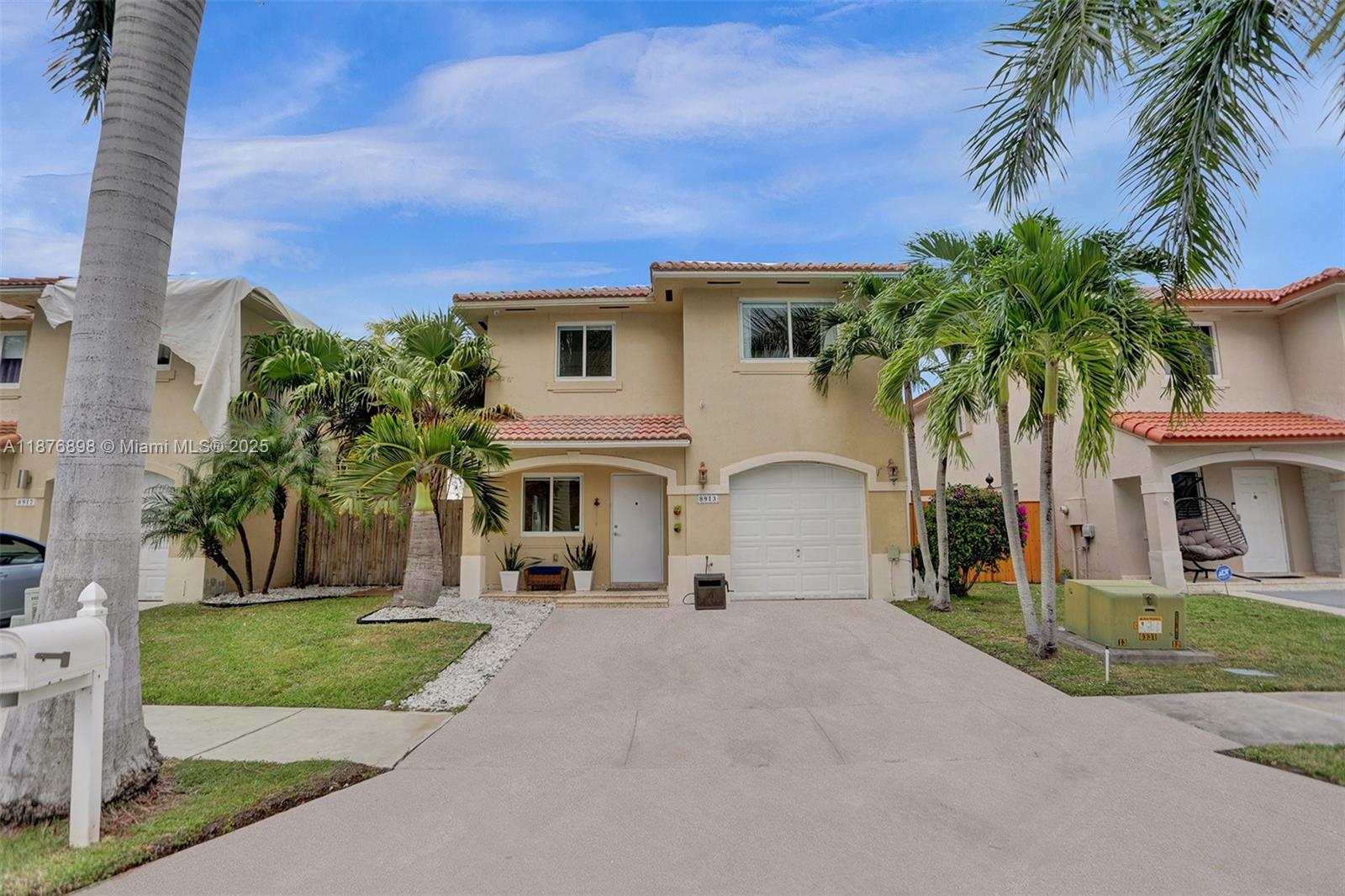 PRECIOUS HOMES AT LAKES - Residential