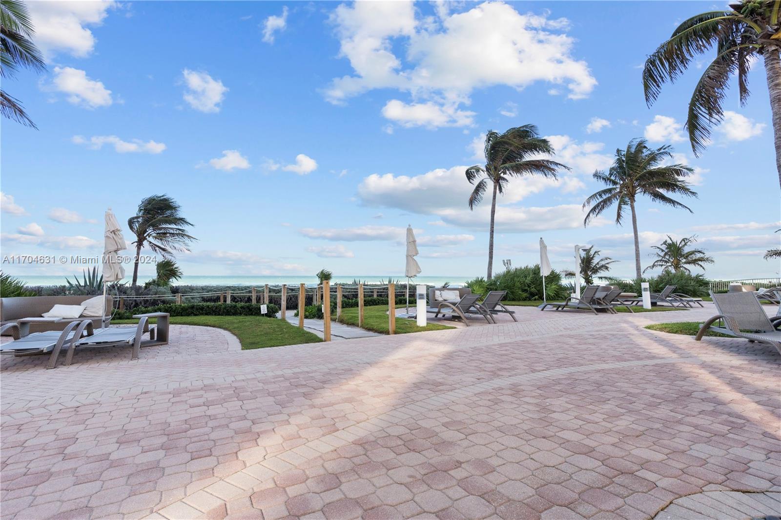 TRUMP ROYALE CONDO - Residential Lease