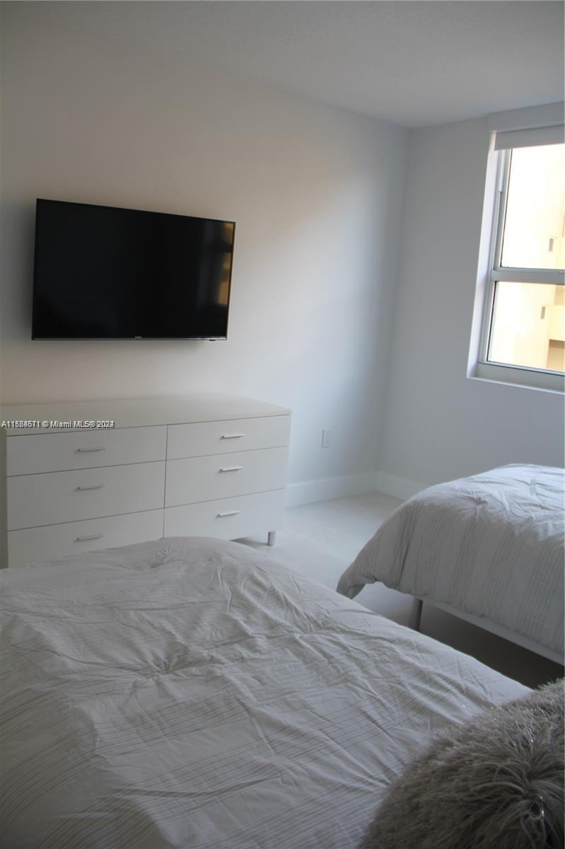 2080 OCEAN DRIVE CONDO - Residential Lease