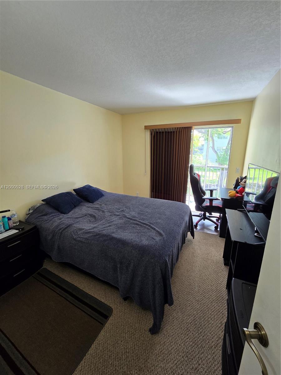 NEW HAMPTON AT CENTURY VI - Residential Lease