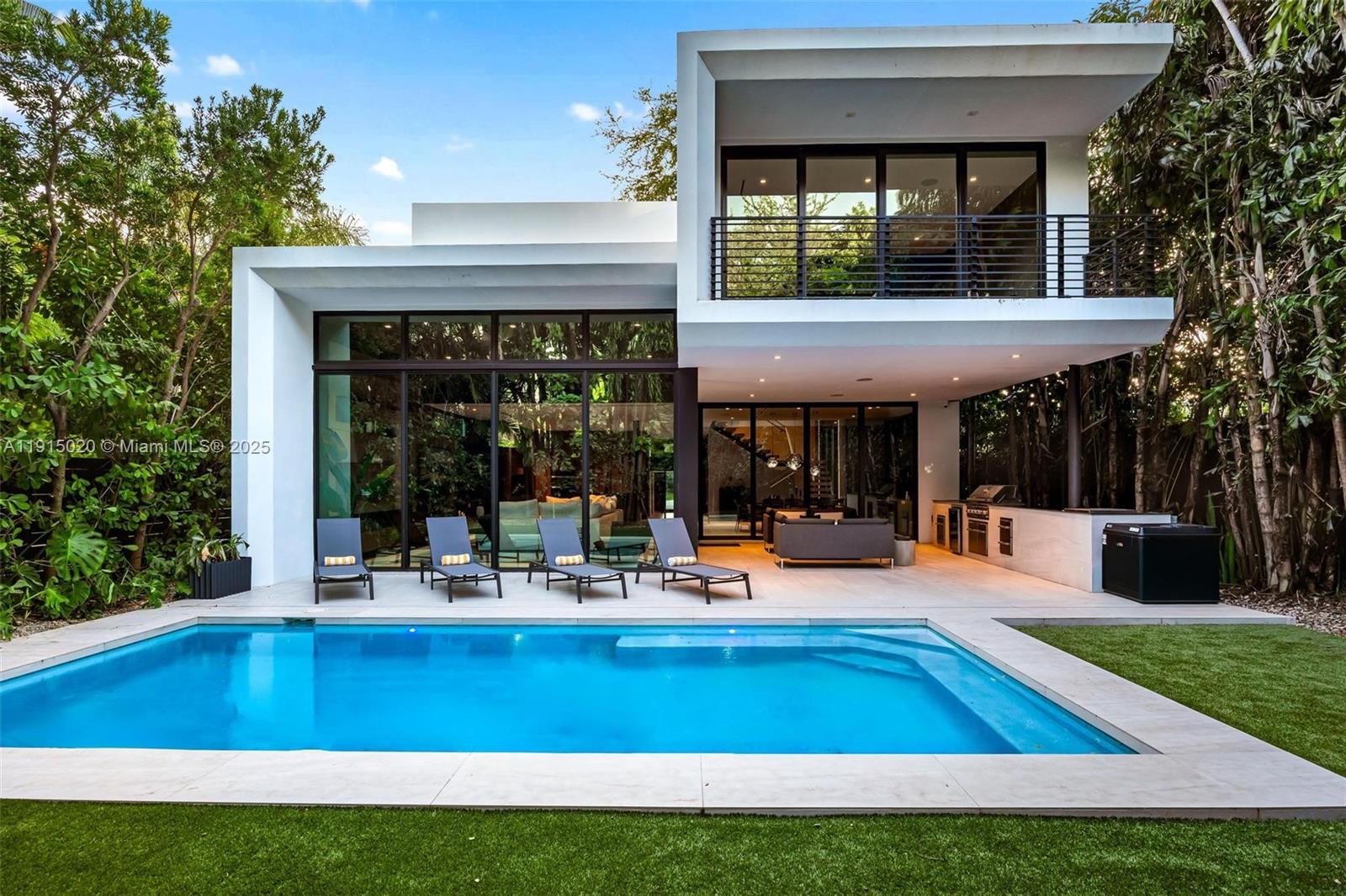 HOLLEMAN PARK - Residential Lease