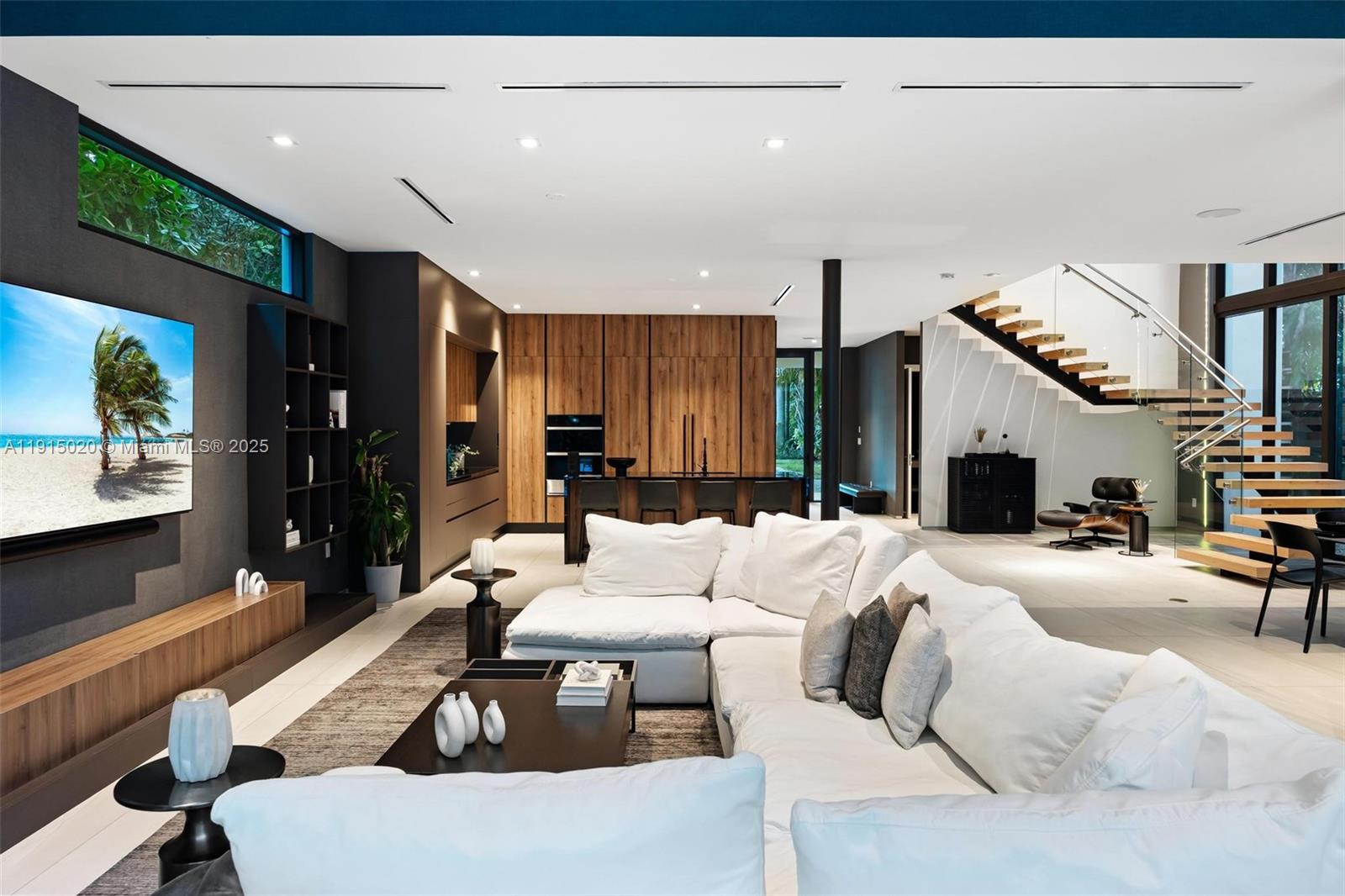 HOLLEMAN PARK - Residential Lease