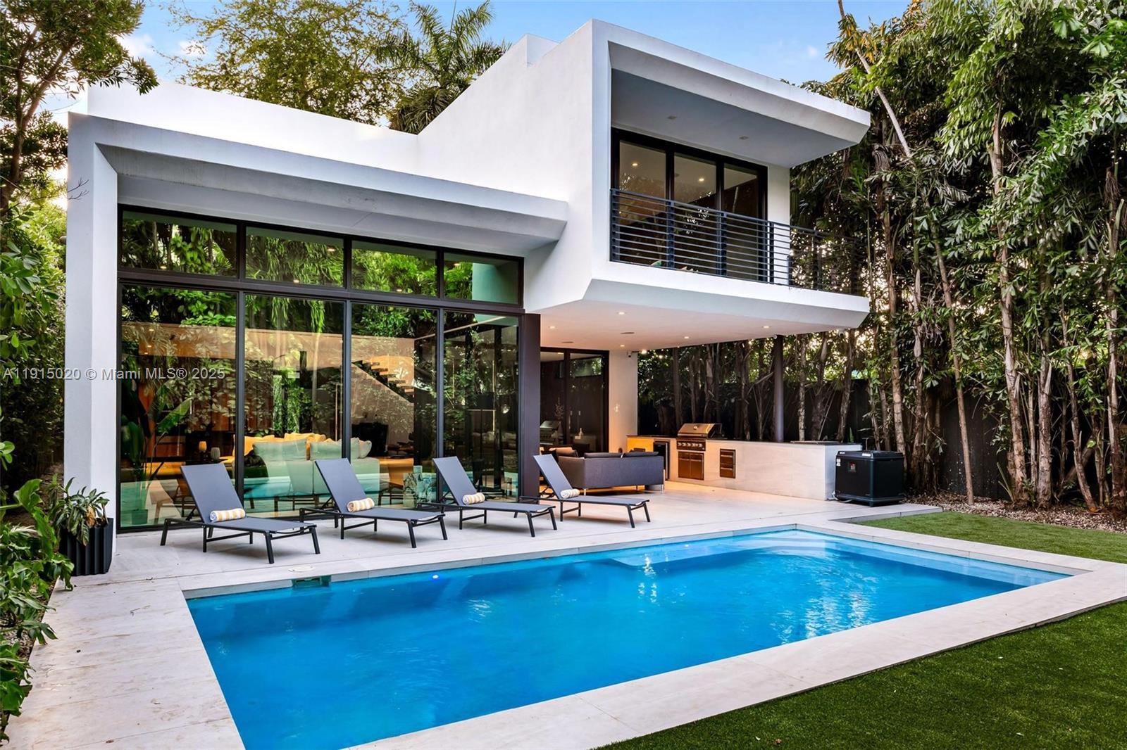 HOLLEMAN PARK - Residential Lease